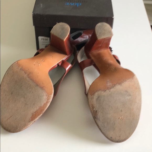 Leather heels by dove nuotano, size 9 - Picture 4 of 4
